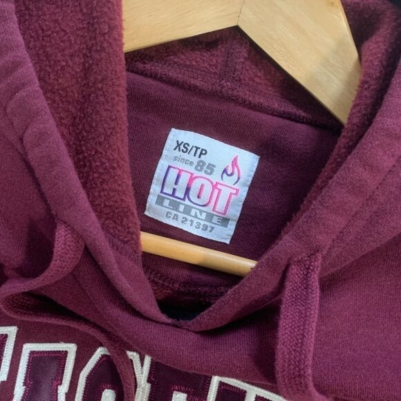 BURGUNDY HARVARD CLASSIC CAMPUS HOODIE | SWEATS | MACEWAN UNIVERSITY LOGO | MARO - Picture 6 of 9